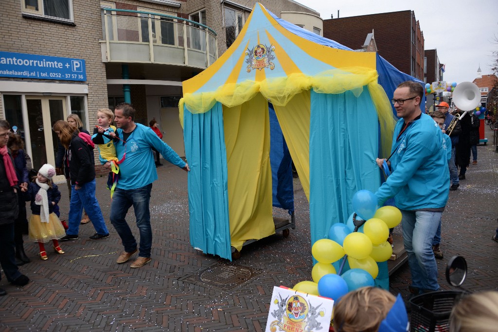 ../Images/Kinderoptocht 2016 102.jpg